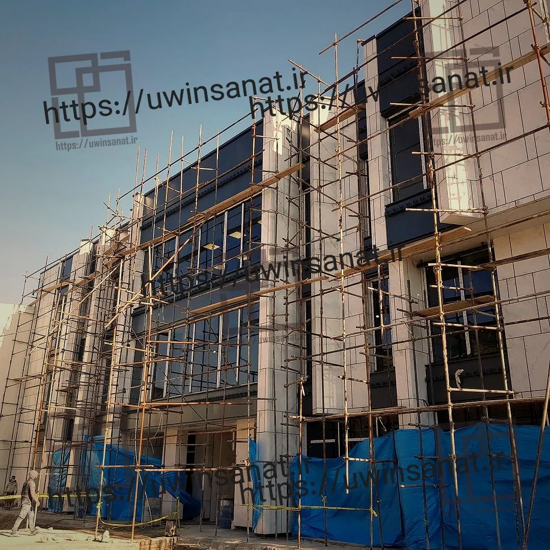 اجرای-پنجره-ترمال-بریک-و-نمای-لوور-آلومینیومی-دوکی-پروژه-کارخانه-چاد-3